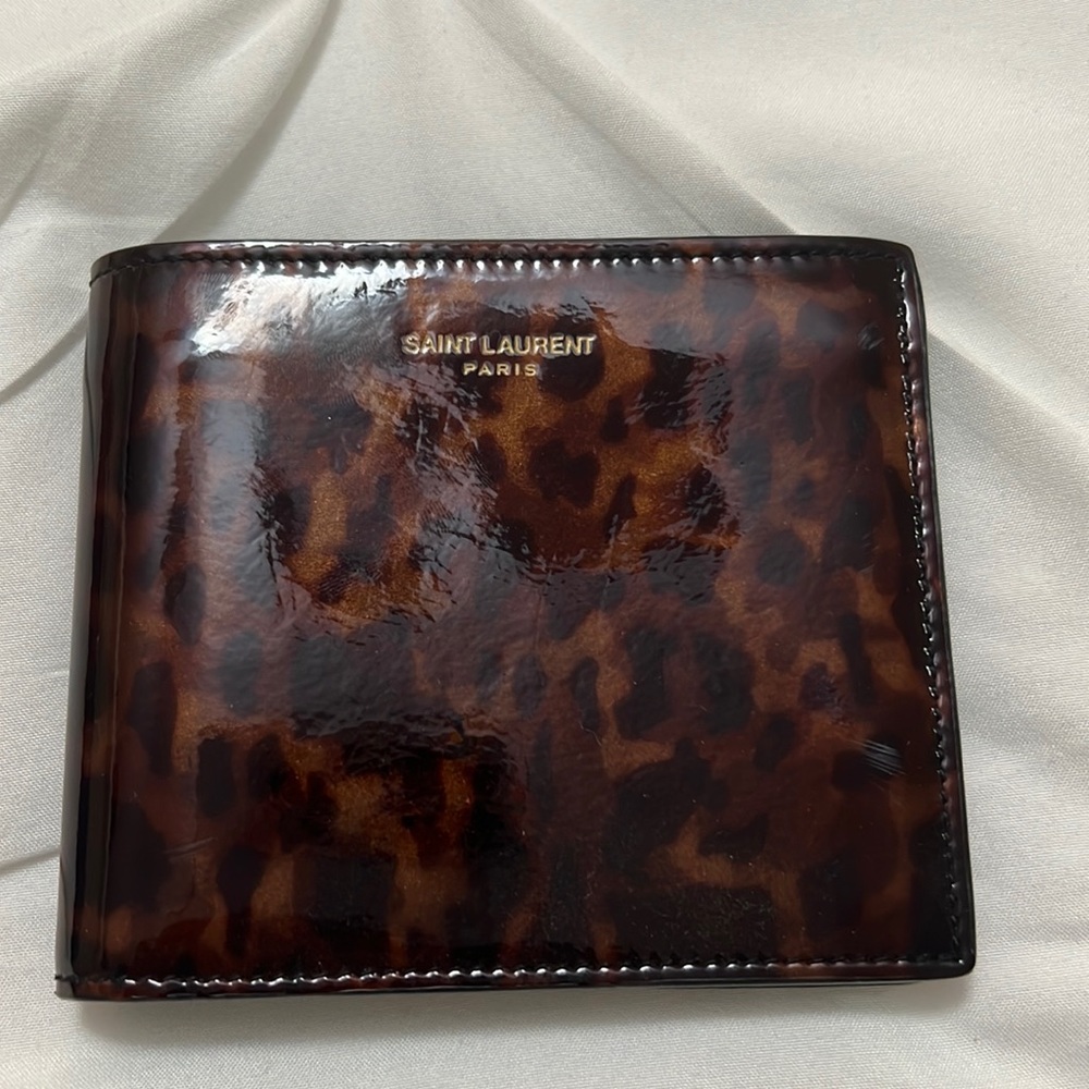 [AUTHENTIC] YSL Patent Leather Bifold Wallet